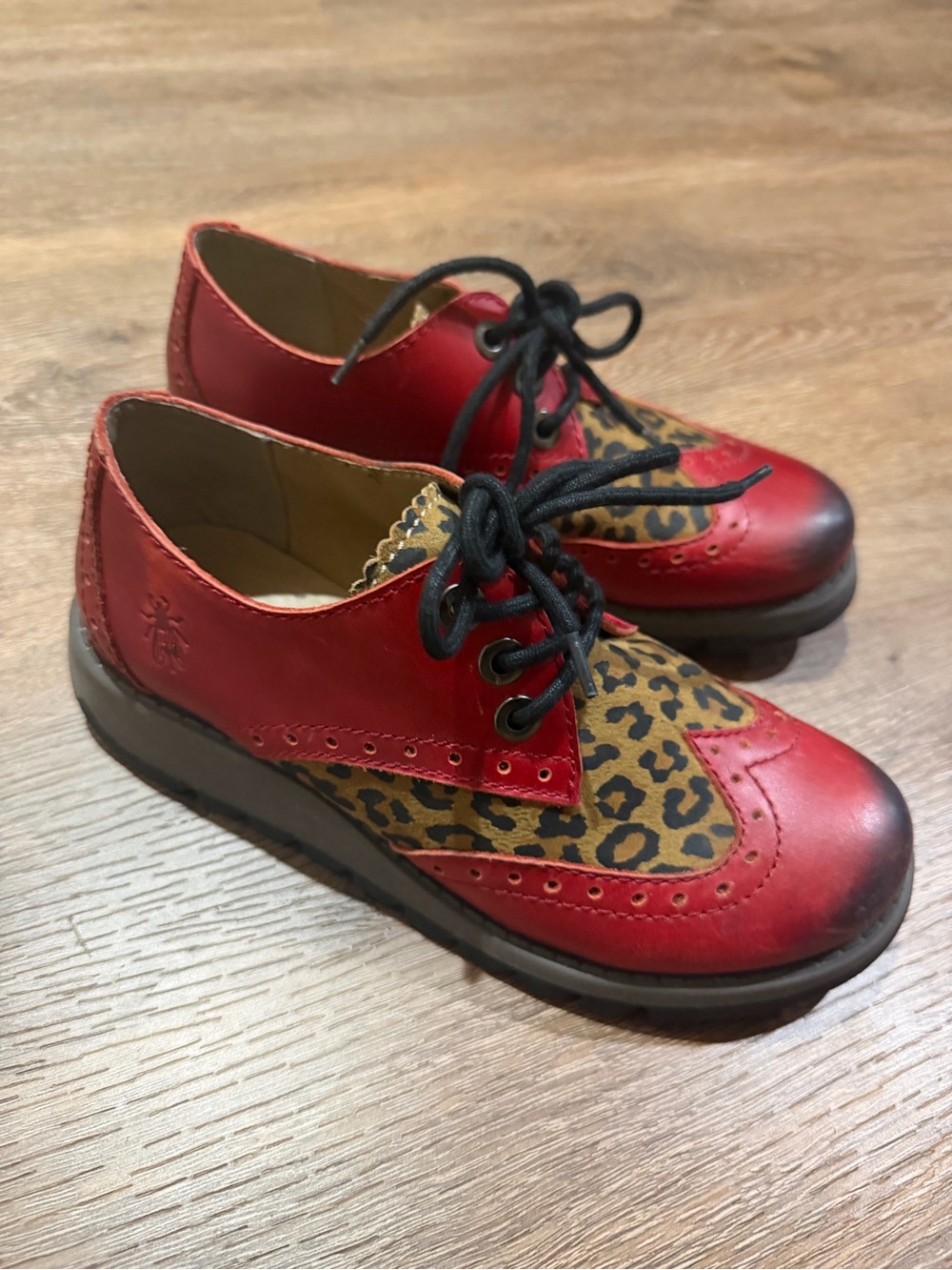Fly London Red Leather Leopard Print Wingtip Oxford Shoes Women’s Size 5.5-6